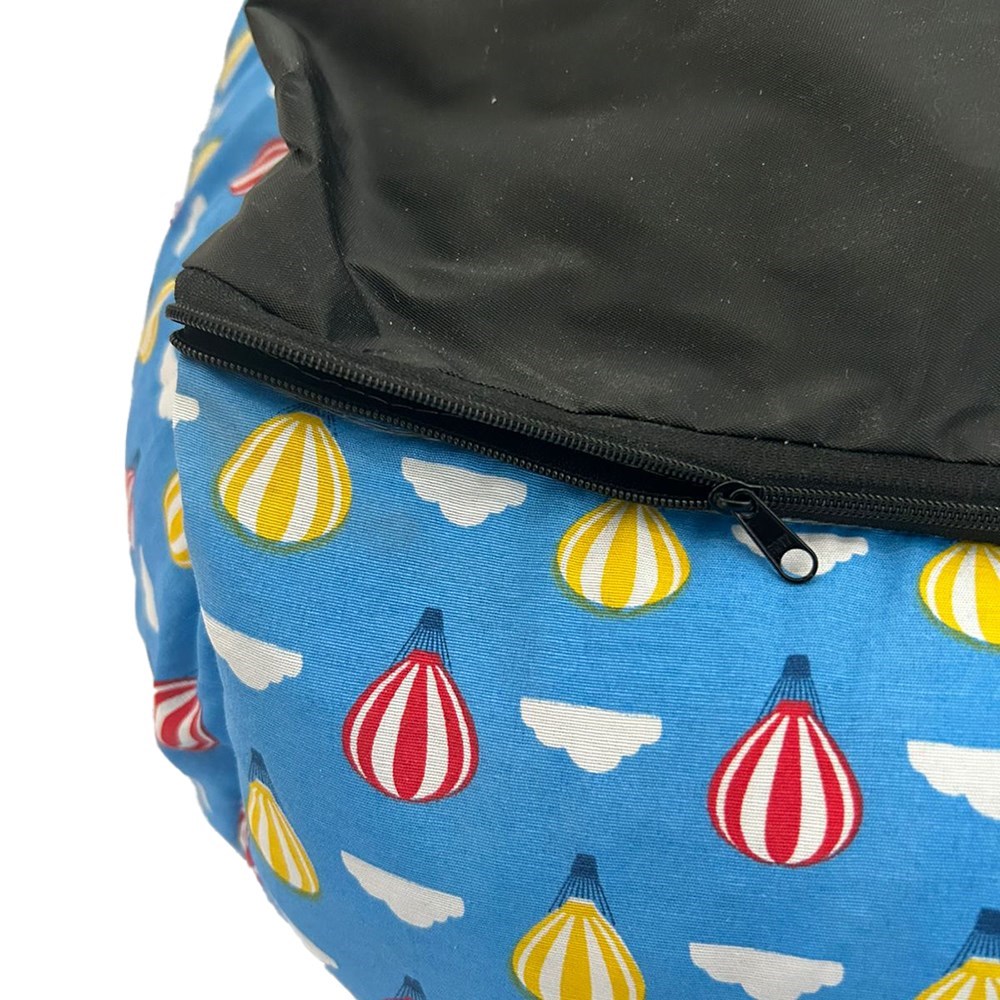 Cama Impermeável Média Quadrada para Pets – Azul Bebê Nuvem