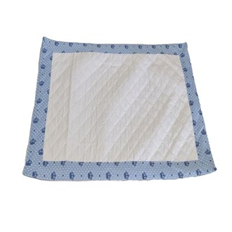 Tapete Higiênico Impermeável Grande Pet- Reutilizável Azul em Fundo Branco